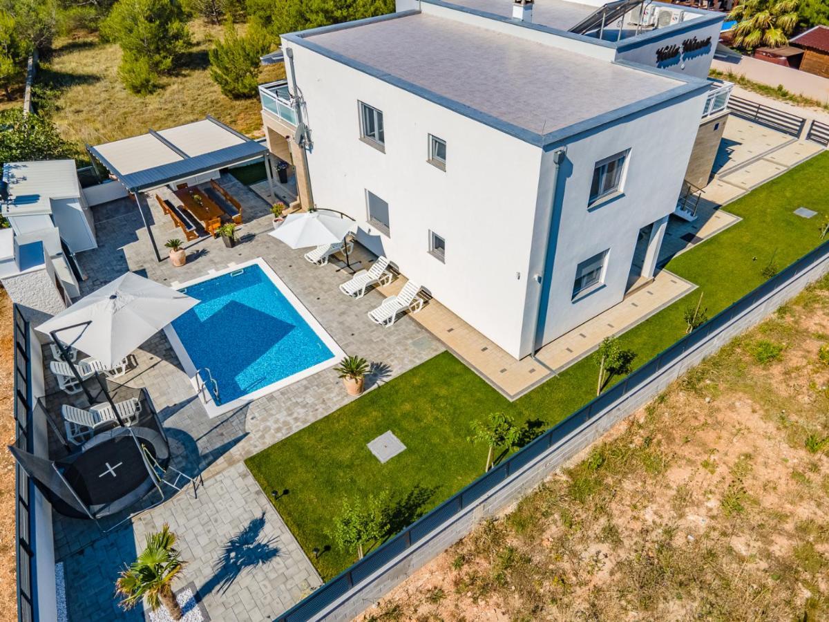 Villa Wiena Vir Exterior foto